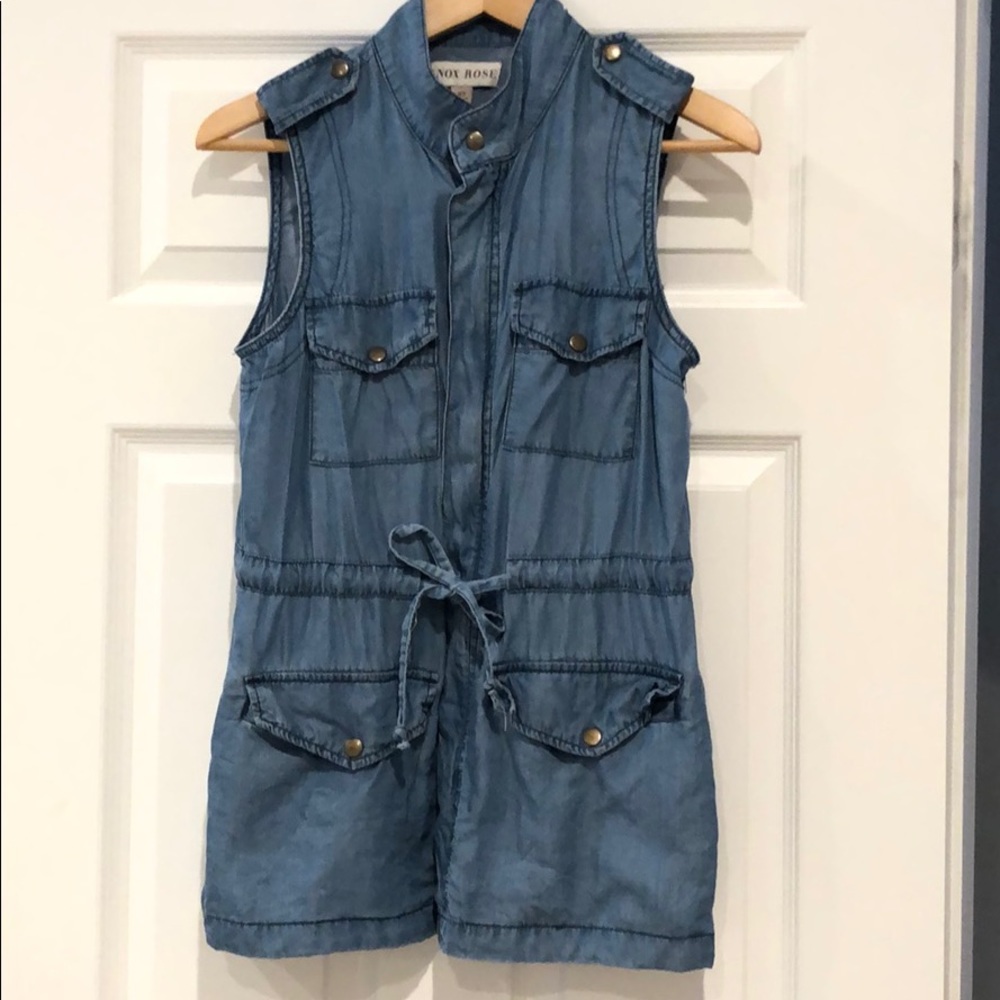 Chambray utility vest